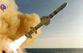 پاکستان موشک جدید با برد 700 کیلومتر آزمایش کرد