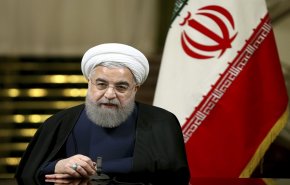 روحاني يؤكد على اهمية تنويع صادرات السلع غير النفطية الإيرانية