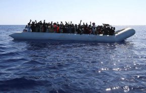إنقاذ نحو 300 مهاجر قبالة السواحل الليبية
