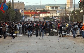 مباحثات سياسية في تونس بعد الإحتجاجات الشعبية

