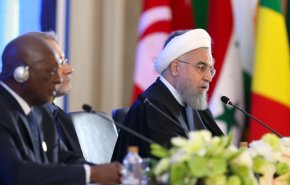روحاني: القوى الأجنبية تدعم سباق التسلح في المنطقة