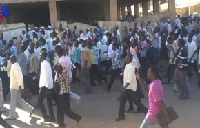 السلطات السودانية تعتقل صحفيين خلال تغطيه تظاهرات احتجاجية