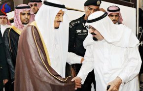وثائقي خطير يفضح فساد كبار أمراء آل سعود