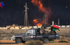 مجموعة مجهولة تهاجم شاحنات وقود بجنوب طرابلس الليبية