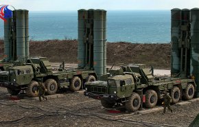 ادامه مذاکرات روسیه برای فروش موشک‌های «اس-۴۰۰»