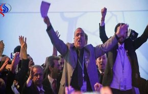 من هو الرجل الذي خرج الوفد التركي من مؤتمر سوتشي بسبب وجوده؟