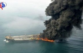 چین بیرون کشیدن نفتکش «سانچی» از دریا را بررسی می‌کند