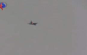 فيديو جديد... شاهد لحظة اسقاط المقاتلة الروسية سو-25 فوق ريف إدلب