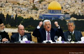 منظمة التحرير الفلسطينية تعلق الاعتراف بدولة الإحتلال