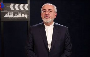 وزير الخارجية الايراني يبكي.. وهذا سرّ بكائه... شاهد الفيديو!