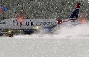 الغاء مئات الرحلات الجوية جراء عاصفة ثلجية في شيكاغو وديترويت