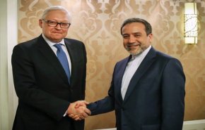 عراقجي يبحث مسيرة تنفيذ الاتفاق النووي مع ريابكوف