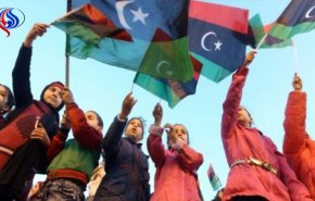 بالفيديو..  الليبيون يحيون الذكرى السابعة لثورة فبراير