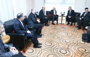 ظريف يلتقي وزير التجارة الخارجية البوسني