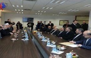 وزير الخارجية الايراني يلتقي رئيس علماء المسلمين في البوسنة