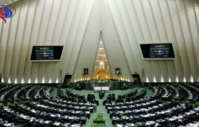 امكانية اضافة 40 نائبا آخر لمجلس الشورى الاسلامي الايراني 