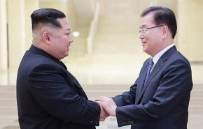خط ساخن بين الكوريتين لتسهيل الحوار بين الزعيمين