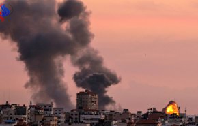 الاحتلال يشن 13 غارة على قطاع غزة
