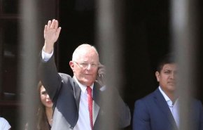 محكمة تمنع كوتشينسكي رئيس بيرو السابق من مغادرة البلاد