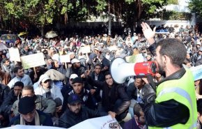 قانون الإضراب سيضع المغرب في قائمة الديكتاتوريات
