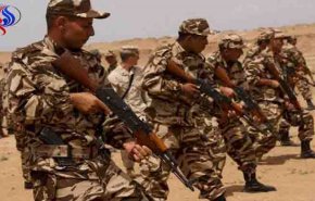 قائد اركان الجيش الجزائري يتفقد ناحية وهران العسكرية