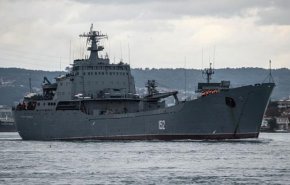 أنباء عن تحريك روسيا سفنها الحربية في ميناء طرطوس السوري