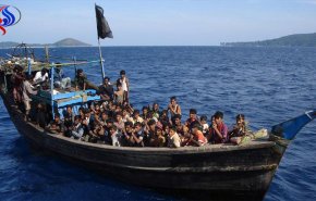 قارب يقل 70 شخصا من الروهينغا يغادر ميانمار متوجها لماليزيا