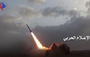 مرتزقة العدوان في تعز تحت نيران القوة الصاروخية والجوية اليمنية 