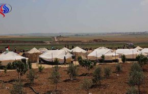 مخيمات العودة بغزة تقترب من السياج الفاصل 50 مترا 