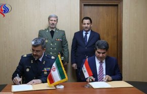 إبرام اتفاقية تعاون بين الدفاع الايرانية والاتصالات العراقية