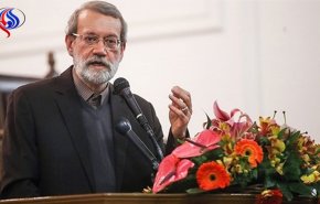 لاريجاني: الظروف متاحة لحركة الاقتصاد الايراني على الطريق الصحيح
