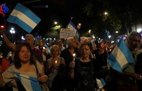 احتجاجات في الأرجنتين بسبب رفع الأسعار