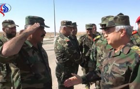 وزير دفاع سوريا يتفقد بعض تشكيلات الجيش بريف دمشق
