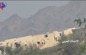 بالفيديو..قوات يمنية تقتحم مواقع عسكرية سعودية بجيزان