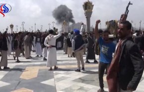 فيديو؛ لحظة استهداف مشيعي الشهيد صالح الصماد في صنعاء
