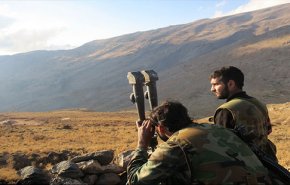 ارتش سوریه مواضع تروریست ها در قنیطره را هدف قرار داد