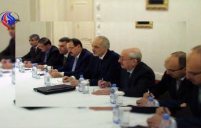 الوفد السوري يعقد اجتماعا مع الوفد الإيراني في أستانا