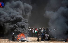 ادامه درگیری ها در فلسطین/ نظامیان صهیونیستی گروه خبری العالم را با گازهای سمی هدف قرار داد/ تعداد شهدا به 61 نفر رسید