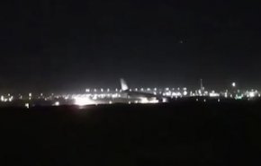 فرود اضطراری خطرناک هواپیمای مسافربری عربستان در جده+فیلم