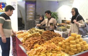 بالفيديو؛ شاهد الحلويات الرمضانية في ايران