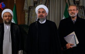 روحاني: تعاون السلطات الثلاث لحل المشاكل الاقتصادية