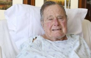 نقل جورج بوش الأب مجددا الى المستشفى