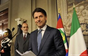 «جوزپه کونته» به عنوان نخست‌وزیر جدید ایتالیا سوگند یاد کرد