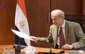  رئيس الوزراء المصري يتقدم باستقالة الحكومة إلى السيسي