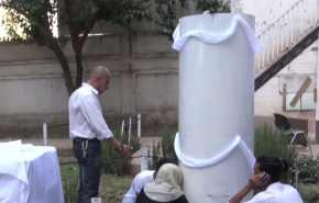  اكبر شمعة في العالم لمن أجل السلام  في اليمن+فيديو
