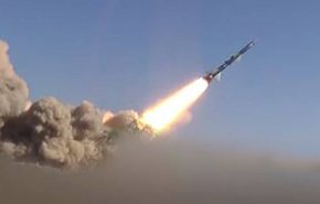 شلیک یک فروند موشک بالستیک یمنی به مواضع ائتلاف سعودی در ساحل غربی