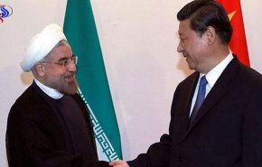 روحاني يؤكد ضرورة إكمال مفاعل أراك وفق الاتفاق النووي