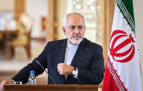 ظریف: کلاهک‌های هسته‌ای در دستان رژیمی است که بی‌وقفه درباره ایران ناله می‌کند