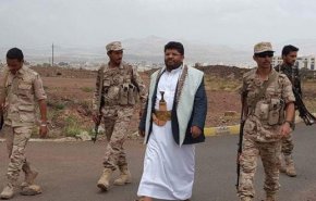 الحوثي: يدعو للعفو عن كل من يستسلم من المرتزقة في معركة الساحل