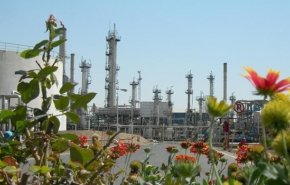 إيران تنال تقنية إنتاج المحفزات الكيميائية لانتاج البنزين 